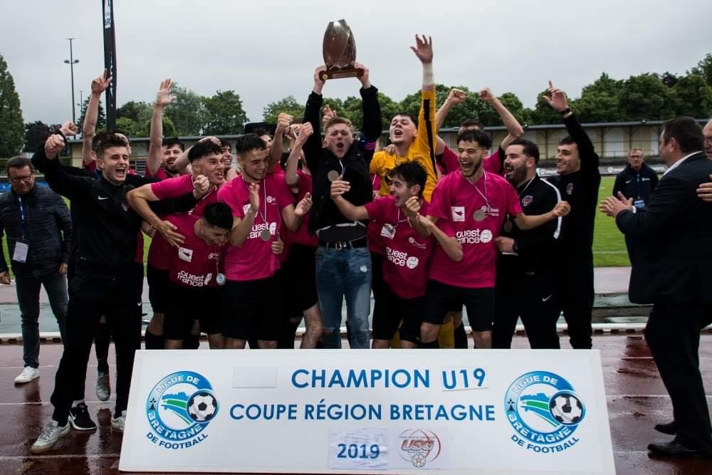 L'équipe U19 de l'USG, championne de Bretagne 2019